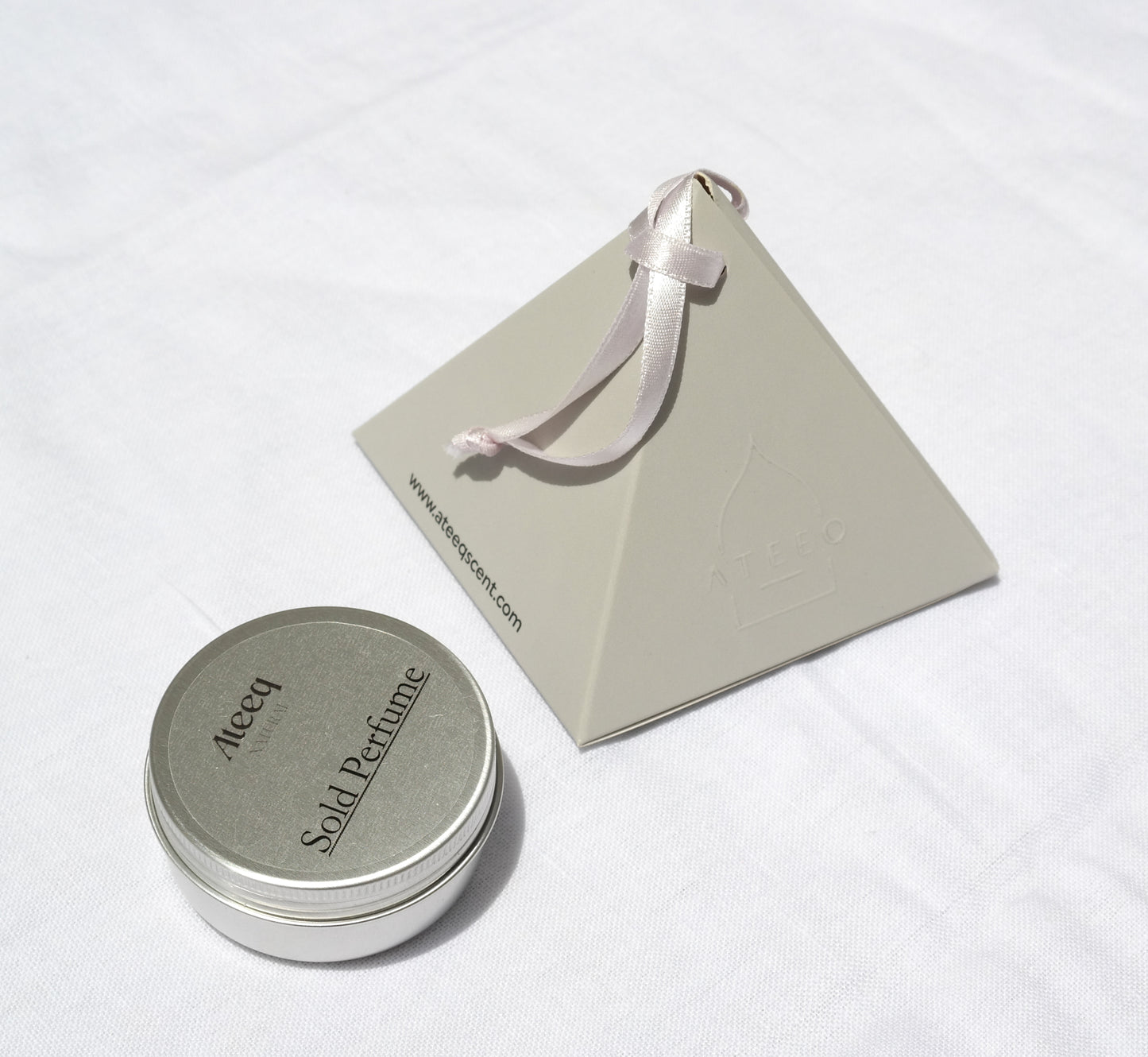 Solid Perfume Giveaways (15 Pieces)